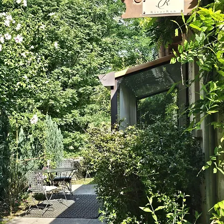 Riverrun Saint-Geniez-d'Olt Exterior photo