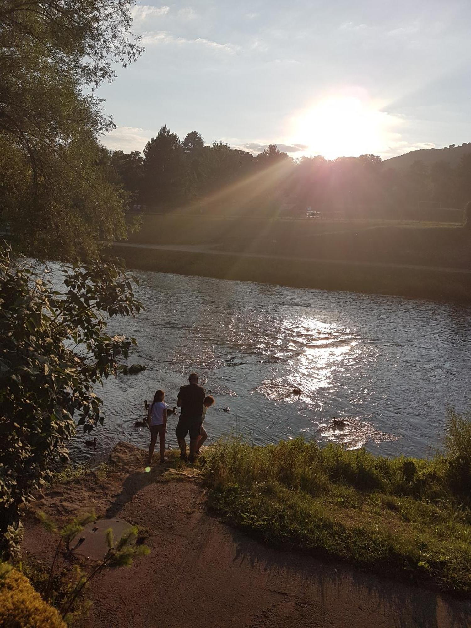 Holiday home Riverrun Saint-Geniez-d'Olt